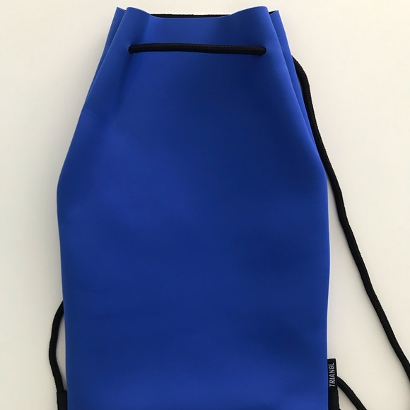 Triangl Bikini - Picture 8 of 8